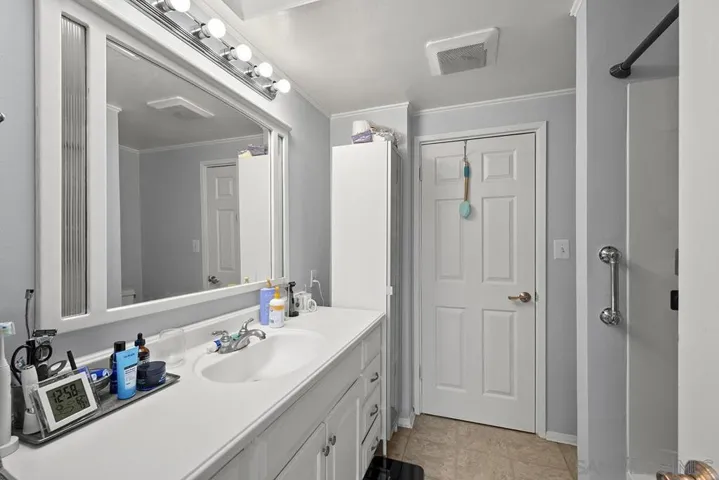 Full bathroom upstairs