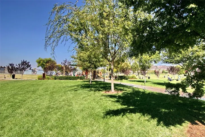 10 Azara, Ladera Ranch, California 92694