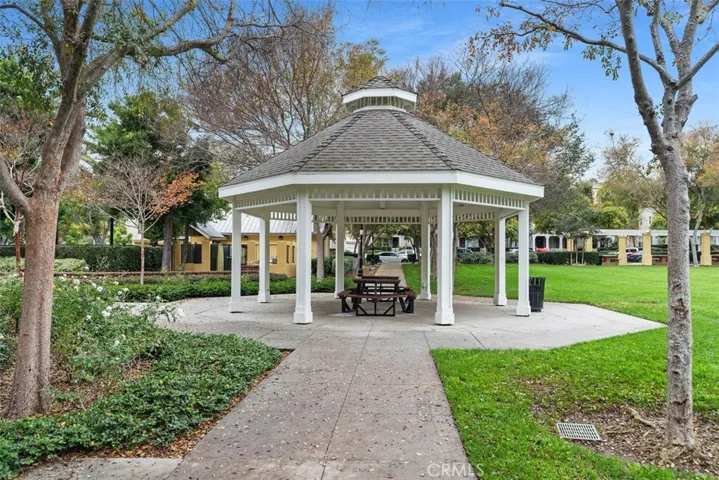 10 Azara, Ladera Ranch, California 92694