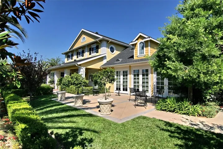 10 Azara, Ladera Ranch, California 92694