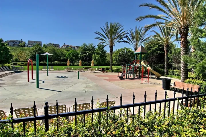 10 Azara, Ladera Ranch, California 92694