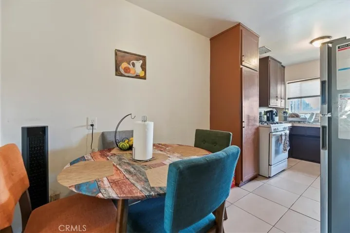 3213 Hill, Huntington Park, California 90255