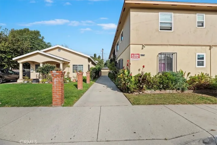 3213 Hill, Huntington Park, California 90255
