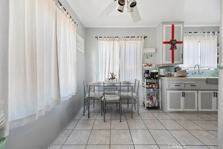 3213 Hill, Huntington Park, California 90255