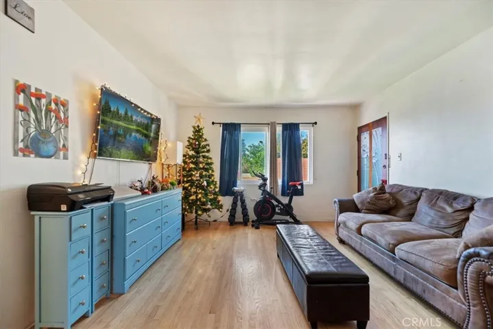 3213 Hill, Huntington Park, California 90255