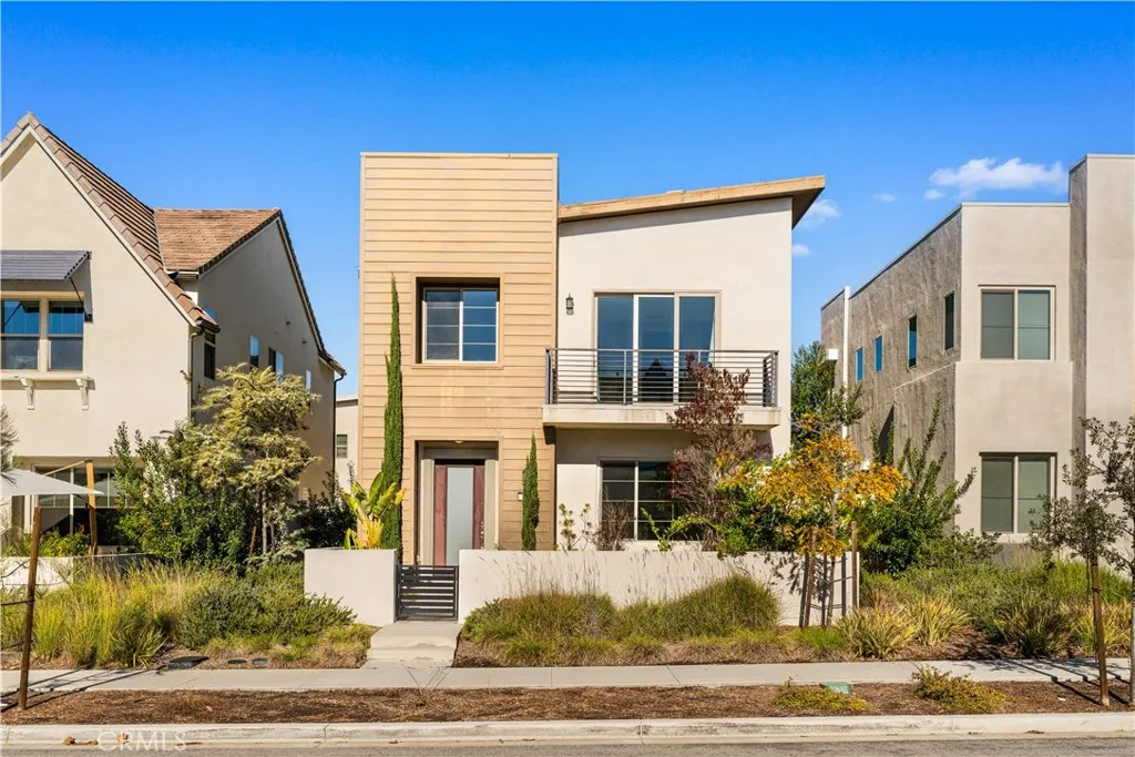 157 Scale, Irvine, California 92618 home-pic-1