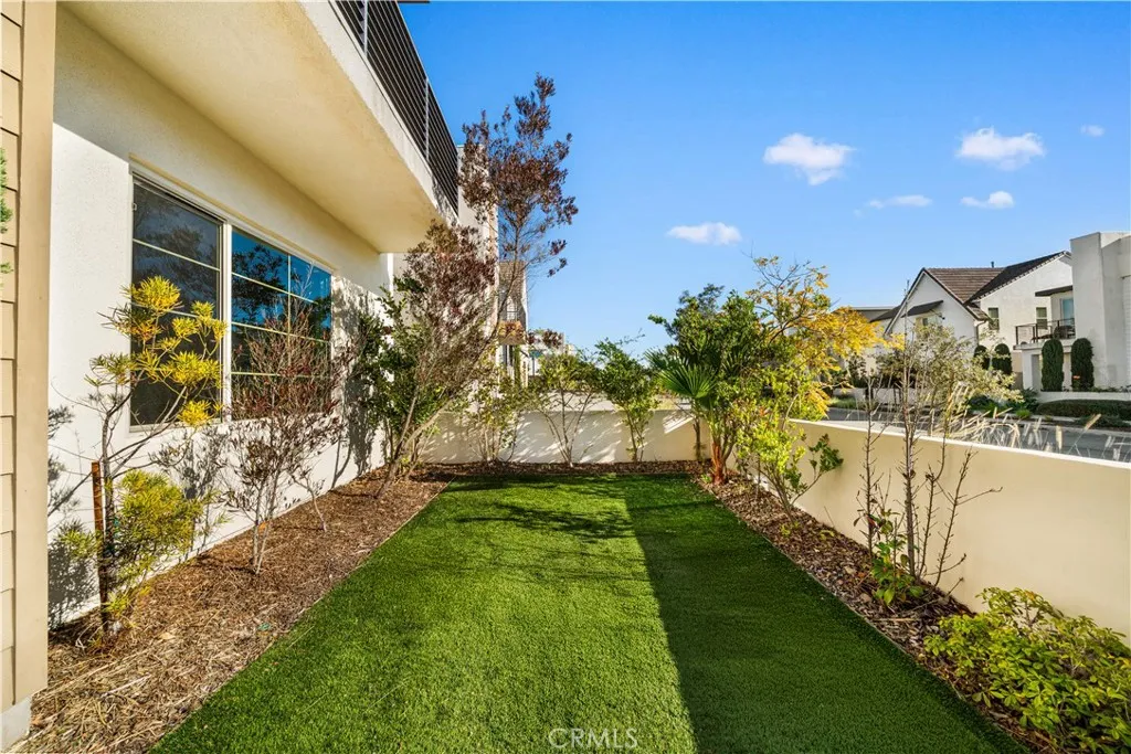 157 Scale, Irvine, California 92618 home-pic-7