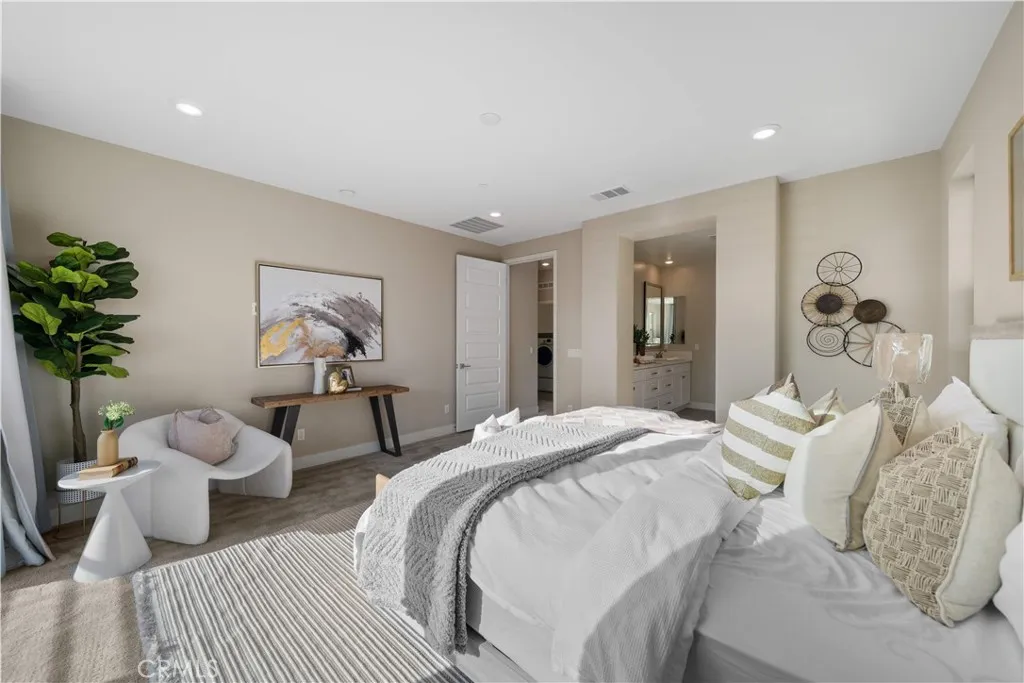 157 Scale, Irvine, California 92618 home-pic-49