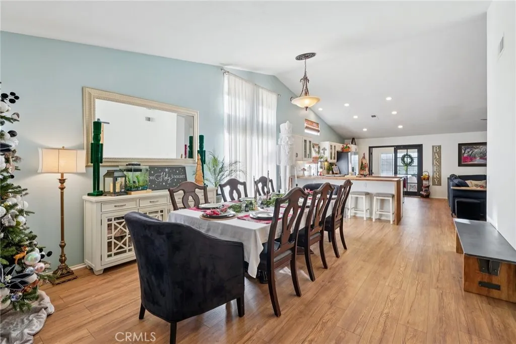 44731 Ravencrest, Lancaster, California 93536 home-pic-3