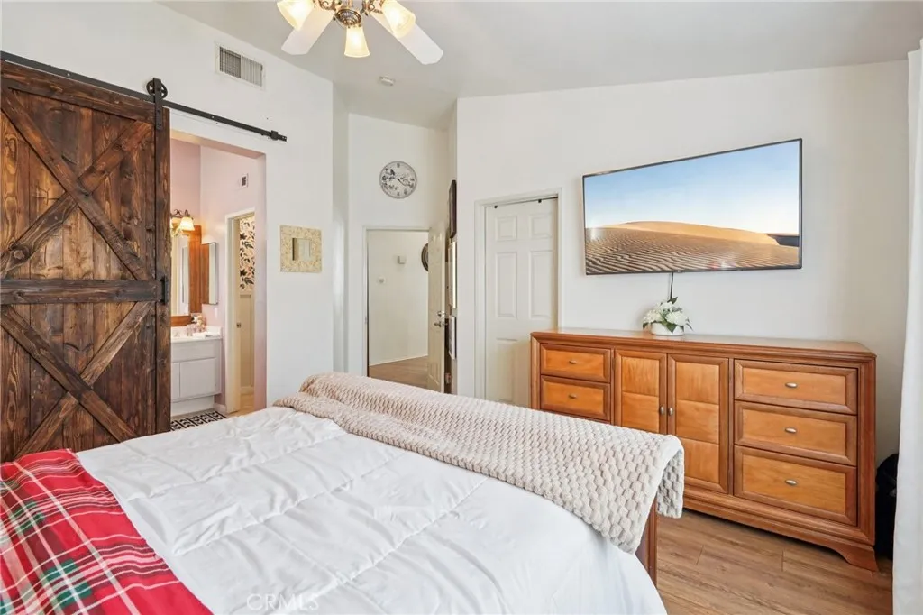 44731 Ravencrest, Lancaster, California 93536 home-pic-10