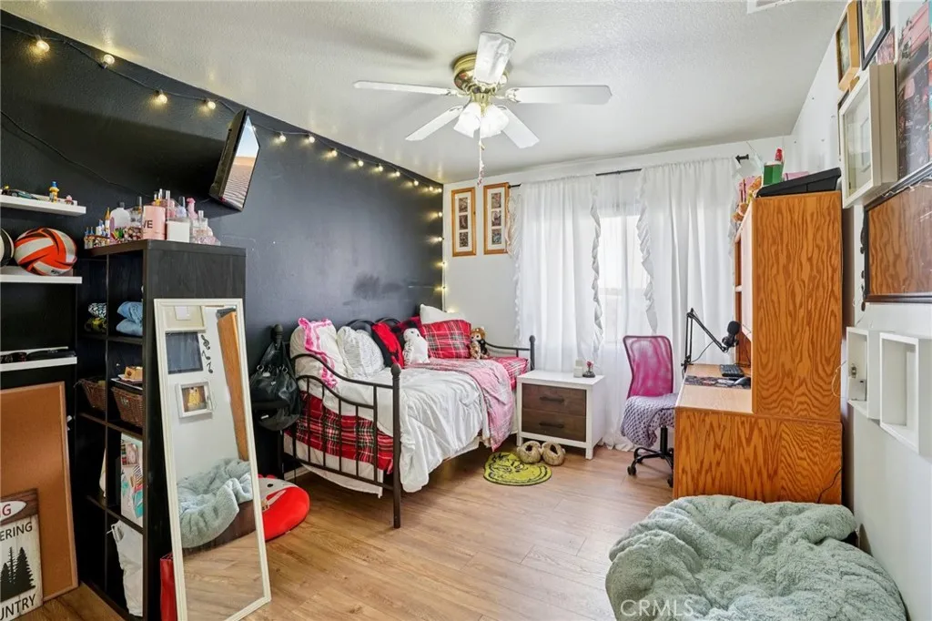 44731 Ravencrest, Lancaster, California 93536 home-pic-13