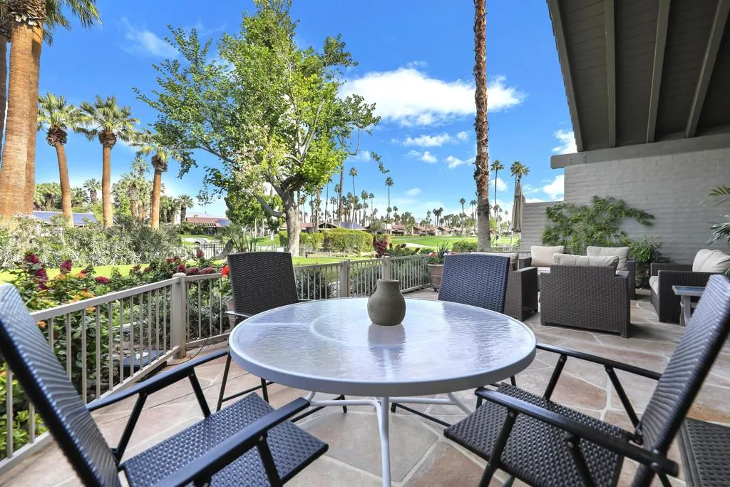 244 Running Springs Drive, Palm Desert, California 92211 home-pic-35