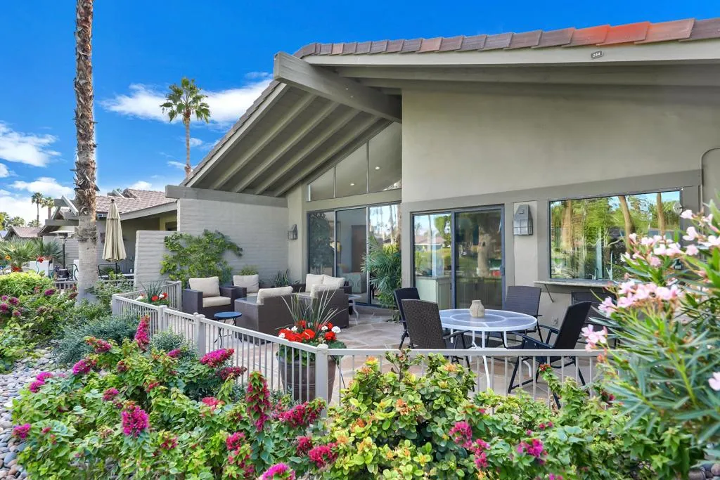 244 Running Springs Drive, Palm Desert, California 92211 home-pic-38