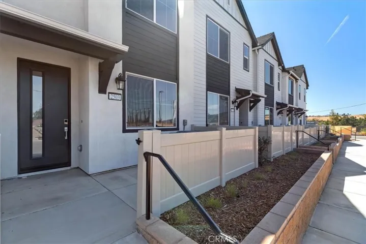 9810 Crossbay Loop 2503, Jurupa Valley, California 92509