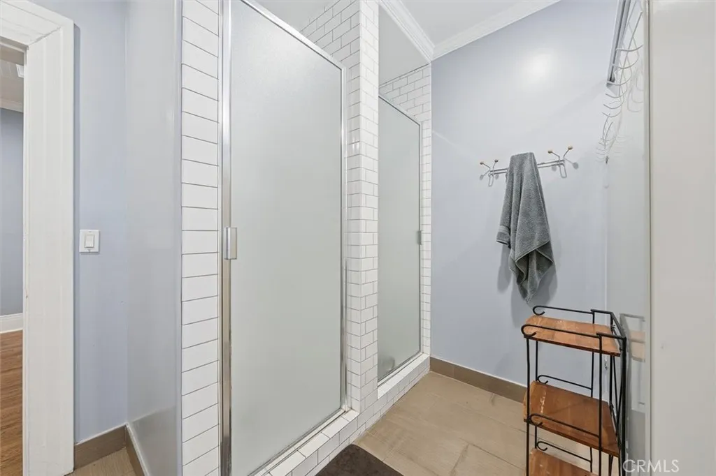 3741 W 27th, Los Angeles, California 90018 home-pic-28