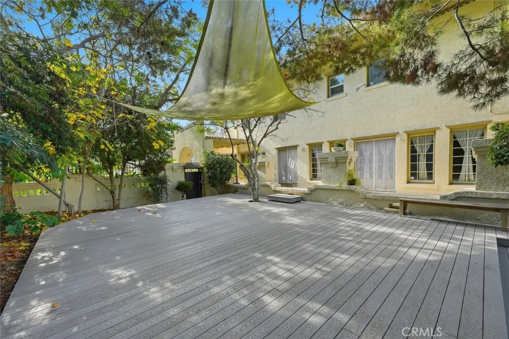3741 W 27th, Los Angeles, California 90018 home-pic-36