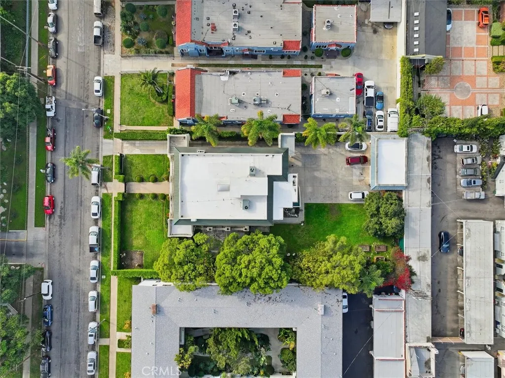 3741 W 27th, Los Angeles, California 90018 home-pic-4