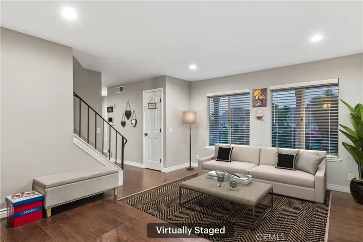 877 N Quince Avenue, Rialto, California 92376
