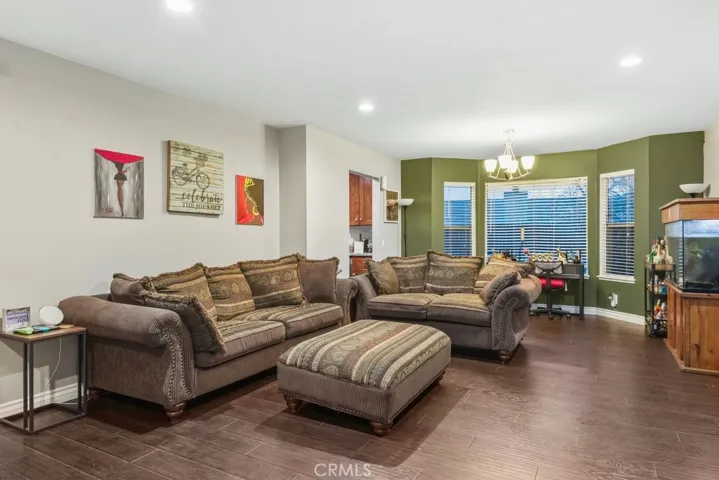 877 N Quince Avenue, Rialto, California 92376