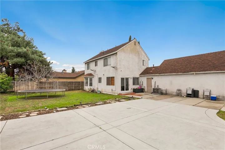 877 N Quince Avenue, Rialto, California 92376