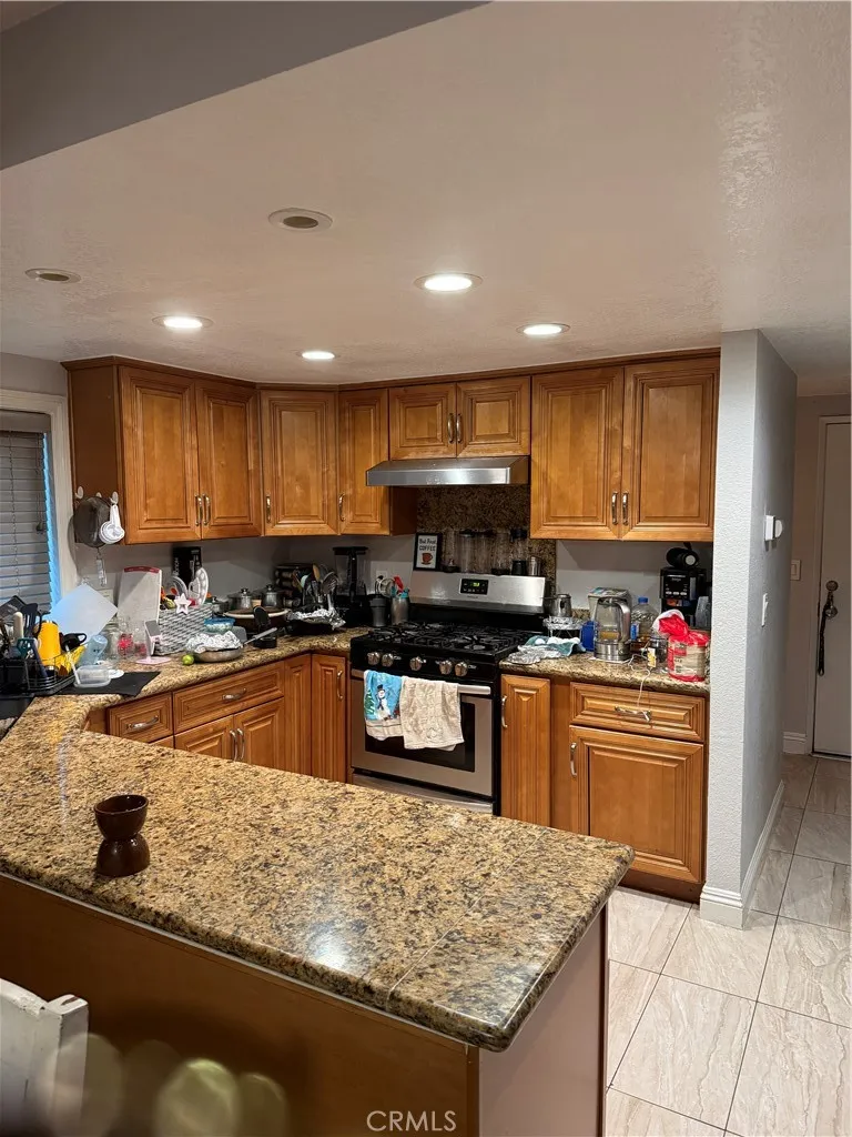 24426 Filaree, Moreno Valley, California 92551 home-pic-8