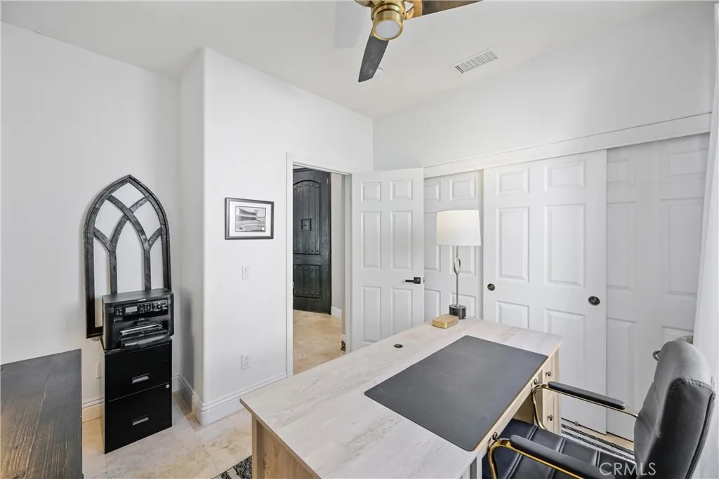 32986 Anasazi Drive, Temecula, California 92592 home-pic-19