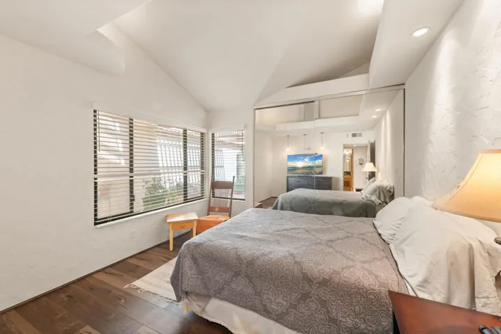 27_357_San_Remo_St27_mls