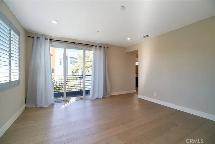 6 Transport, Tustin, California 92782