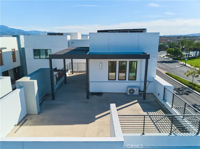 6 Transport, Tustin, California 92782