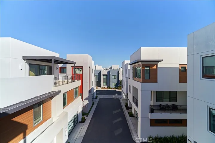 6 Transport, Tustin, California 92782