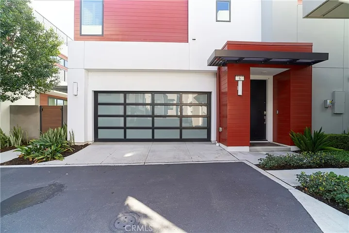 6 Transport, Tustin, California 92782