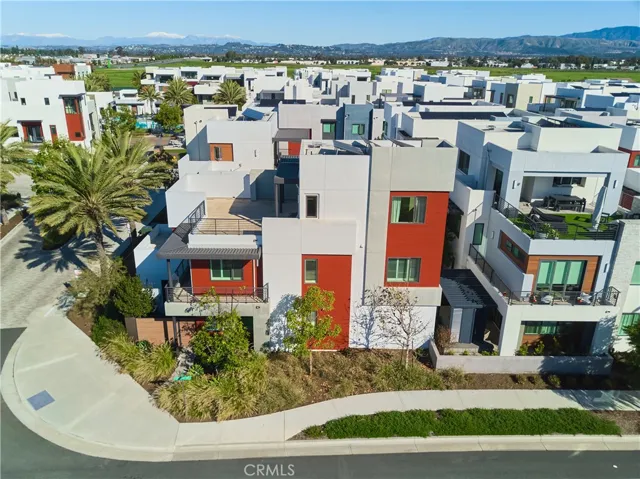 6 Transport, Tustin, California 92782