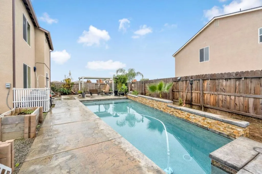 888 Descanso Ave, Clovis, California 93619 home-pic-20