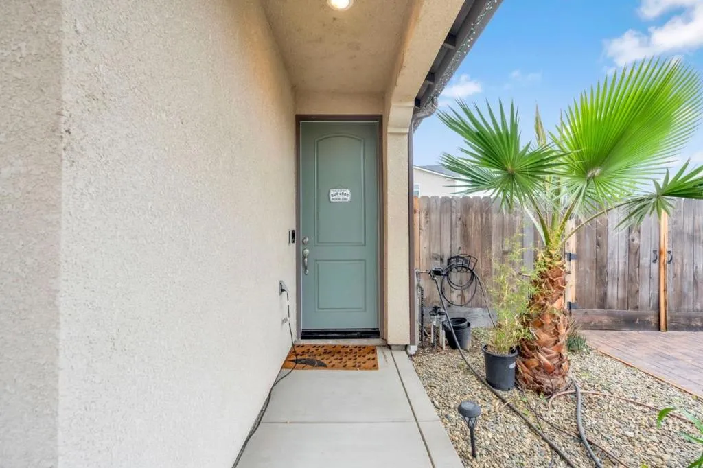 888 Descanso Ave, Clovis, California 93619 home-pic-3