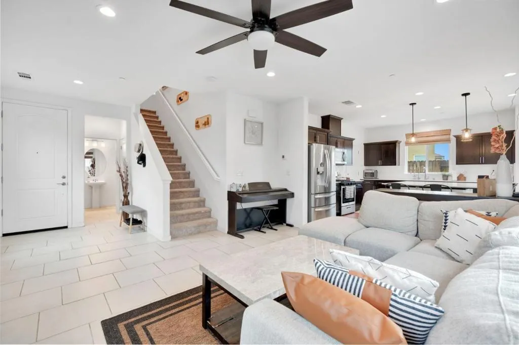 888 Descanso Ave, Clovis, California 93619 home-pic-5