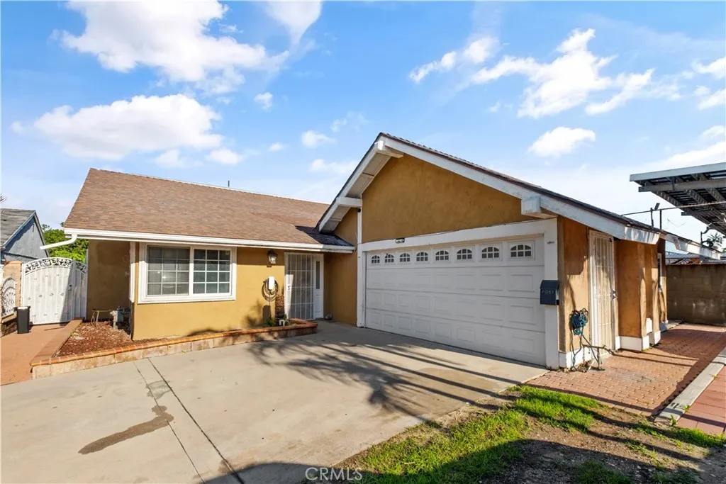 13149 Parkwood Place, Baldwin Park, California 91706 home-pic-1