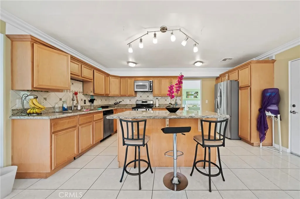 1740 Rada Road, Hacienda Heights, California 91745 home-pic-6