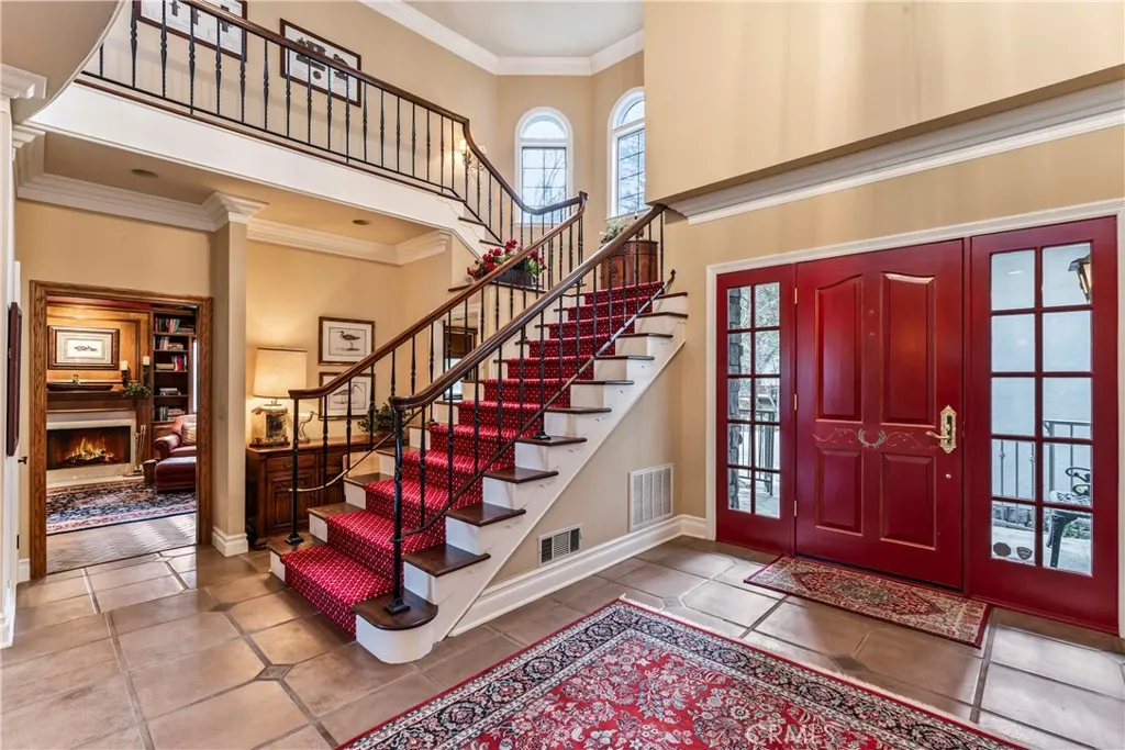 699 Brentwood, Lake Arrowhead, California 92352 home-pic-10