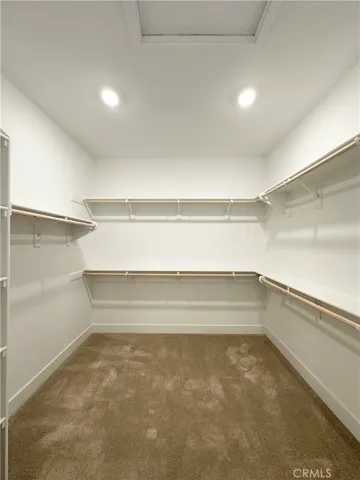 Walk-in closet