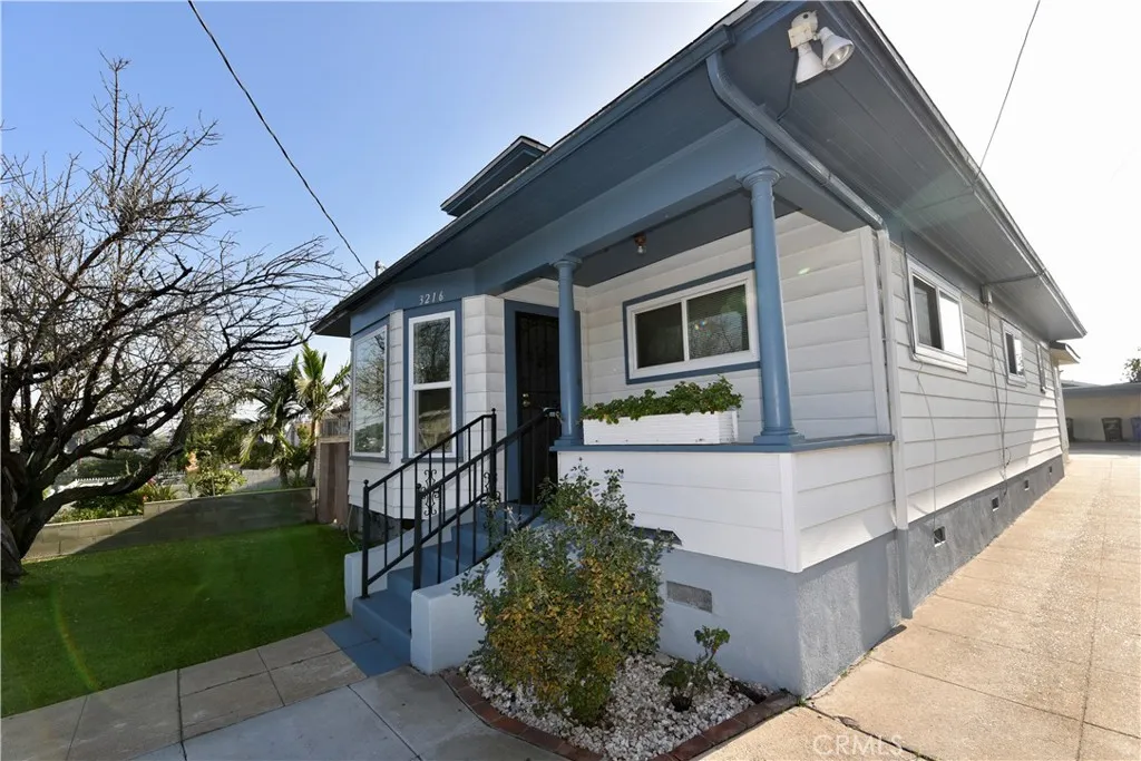 3216 Eagle, Los Angeles, California 90063 home-pic-3