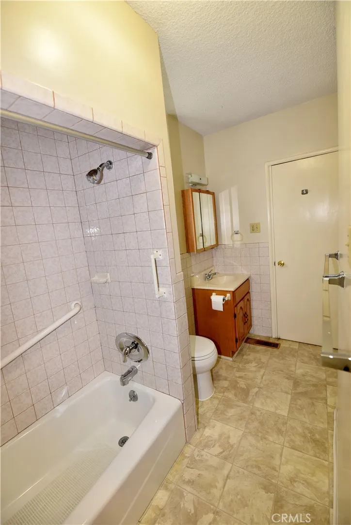 3216 Eagle, Los Angeles, California 90063 home-pic-12
