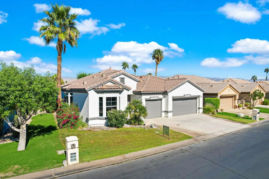 44584 S Heritage Palms Drive, Indio, California 92201 home-pic-32