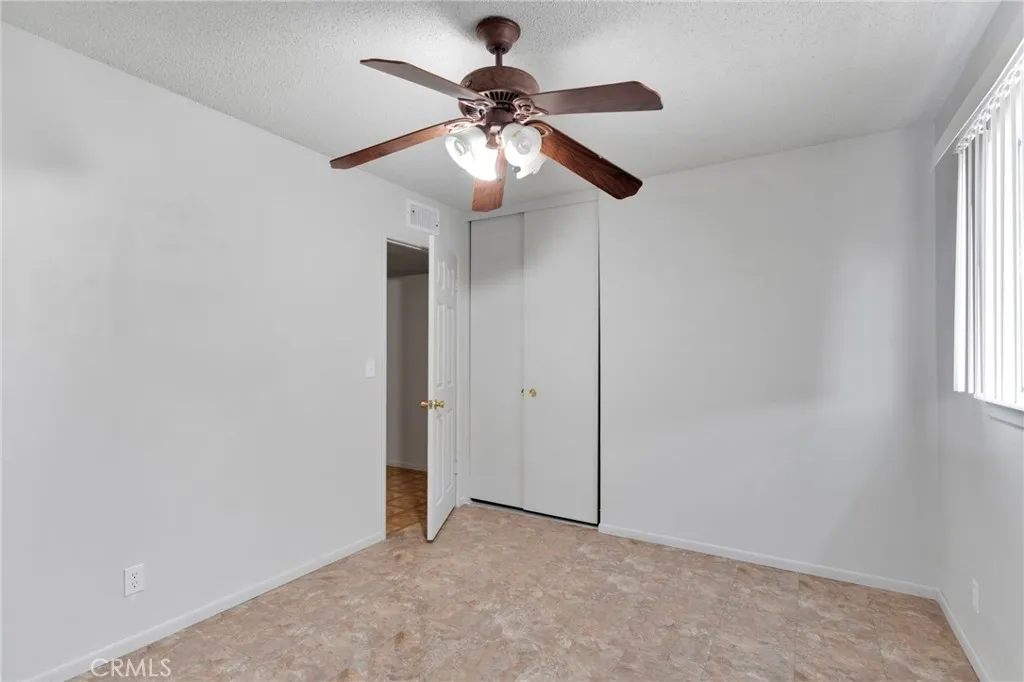 16257 Avalon, Victorville, California 92395 home-pic-32