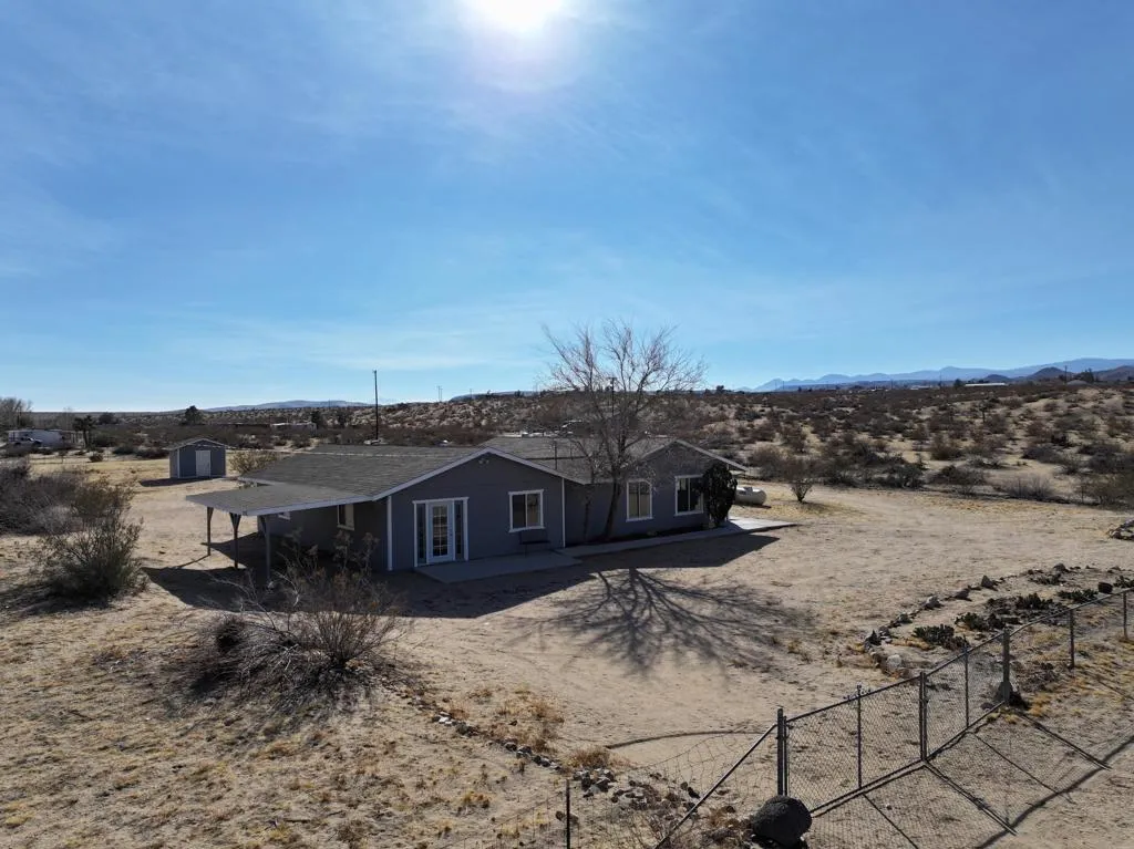 1176 Belfield Boulevard, Landers, California 92285 home-pic-21