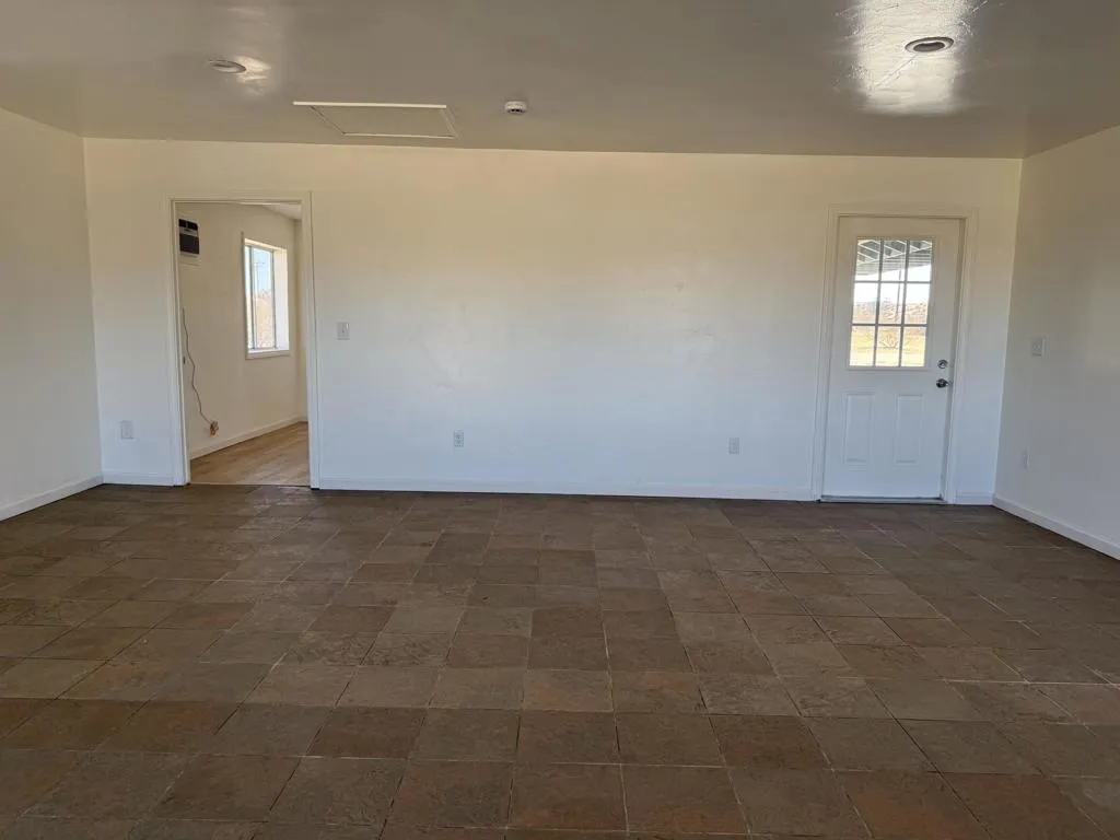 1176 Belfield Boulevard, Landers, California 92285 home-pic-12