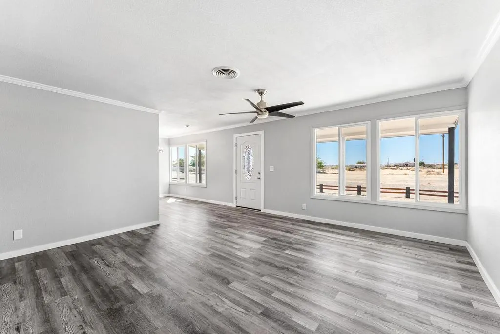 molokai ave-8