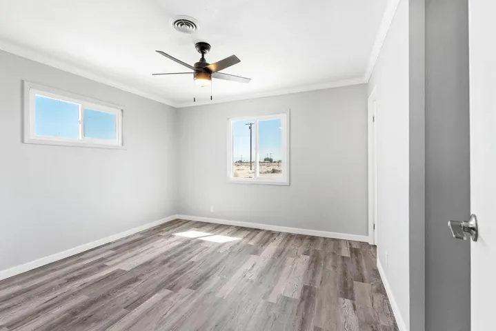molokai ave-18