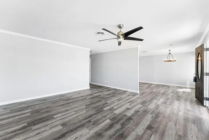 molokai ave-7