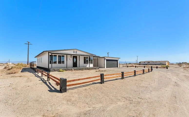 molokai ave-1