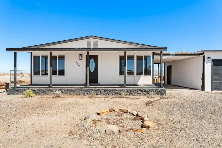 molokai ave-27